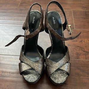 Aldo heels sandals size 6.5.